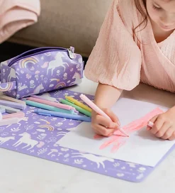 A Little Lovely Company Dækkeserviet - Vinyl - Unicorn Dreams