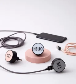 Design Letters Opladerkabel - iPhone - USB-A/Lightning - Rosa