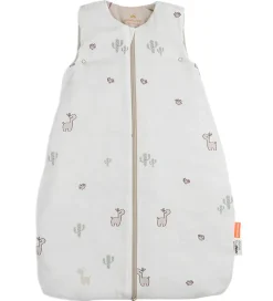 Done by Deer Sovepose - 70 cm - Lalee Sand