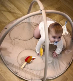 Filibabba Aktivitetstæppe m. 3 Aktivitetslegetøj - Beige