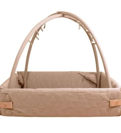 Filibabba Aktivitettæppe - 80/120 cm - Soft Quilt - Doeskin