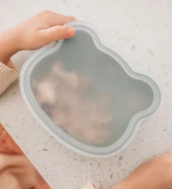 We Might Be Tiny Skål m. Sugekop - Silikone - Sage